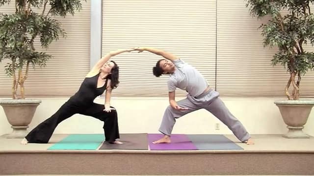 Partner Yoga-yi