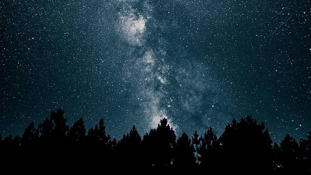 Sleep Visualization - Fall Asleep Under The Stars-centr