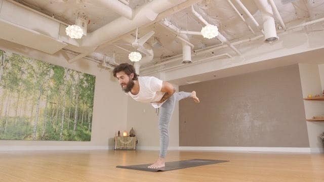 015. Awakening Yoga - Solar Practice-06. The Flow