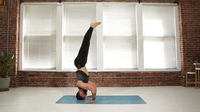 182. The Balancing Act-09. Tripod Headstand