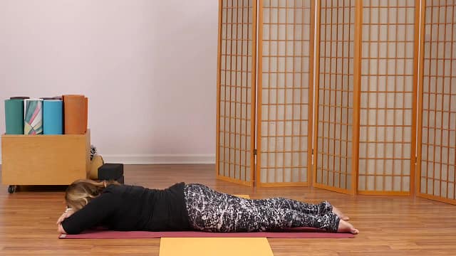 Yin Yoga Tutorial - Sphinx Pose