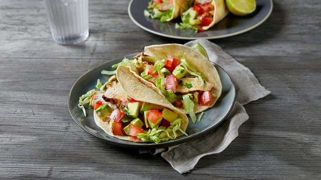 232.Grilled Chicken Tacos With Salsa