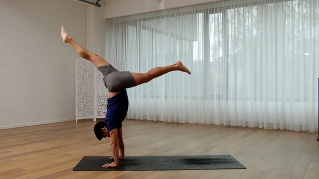 410. Handstand for Beginners - Live Replay
