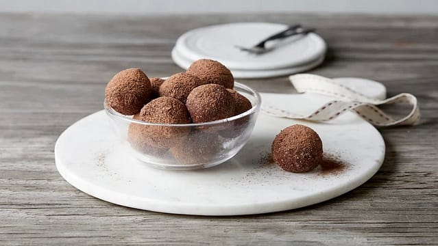 177. Christmas-Spiced Chocolate Truffles