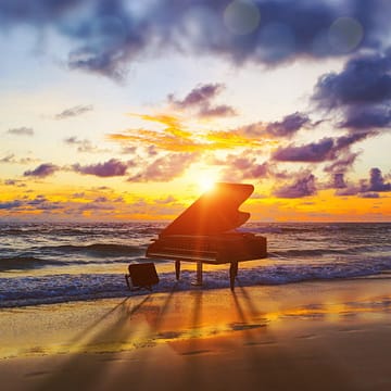 0787. Piano by the Sea
