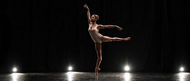 2454. Human Body - Physical - Dance - Misty Copeland - Ballet Technique and Artistry - 00. Trailer